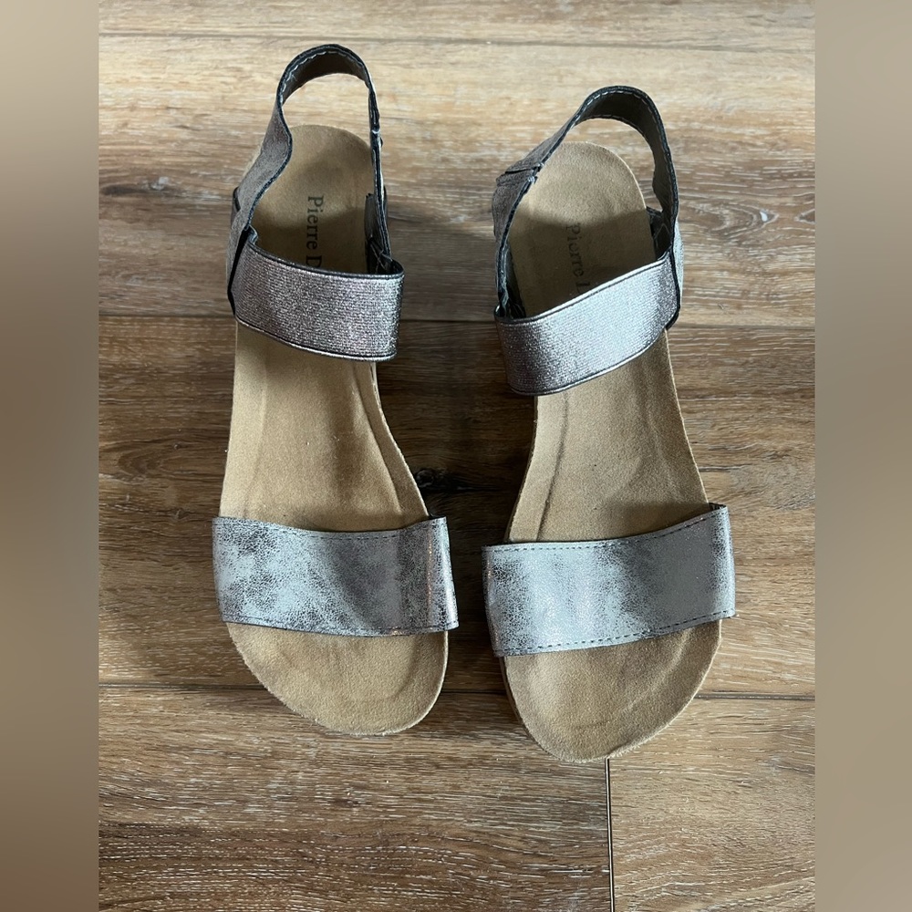Grey/Silver Pierre Dumas wedge platform
